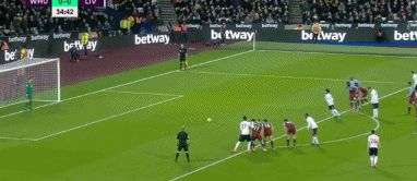 海因策执教阿森纳全情投入训练比赛