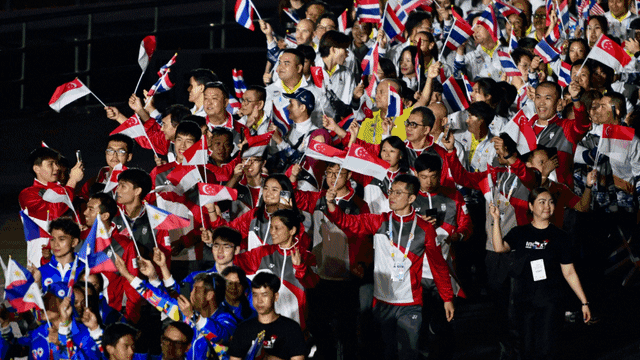 弃用世界第三，王励勤出狠招！国乒大洗牌奥运赌注，21岁新星重用