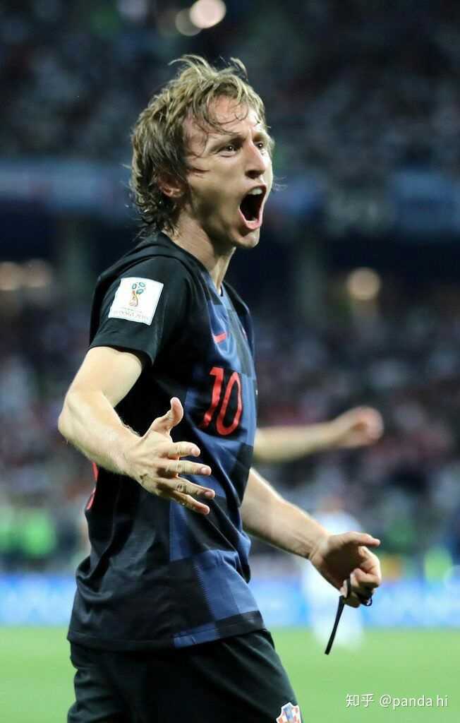 自然年国家队+顶级联赛俱乐部进球数历史前10：梅西91球第1