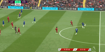 中超：山东泰山主场2-0完胜青岛队