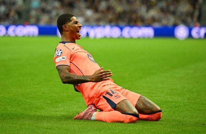 勇士三分火力强劲，全队状态火热